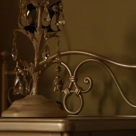 Salotto Delle Arti 게스트하우스 모데나