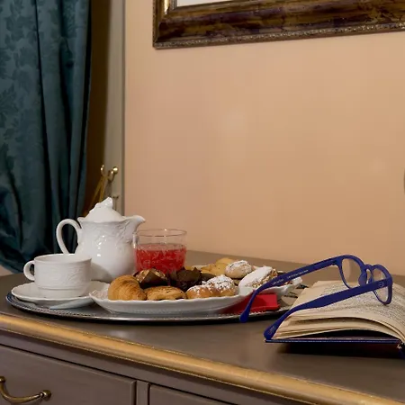 Salotto Delle Arti 4*