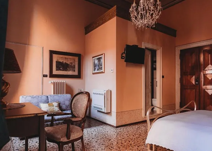 게스트하우스 Salotto Delle Arti 4*