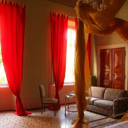 Salotto Delle Arti Casa de hóspedes 4*
