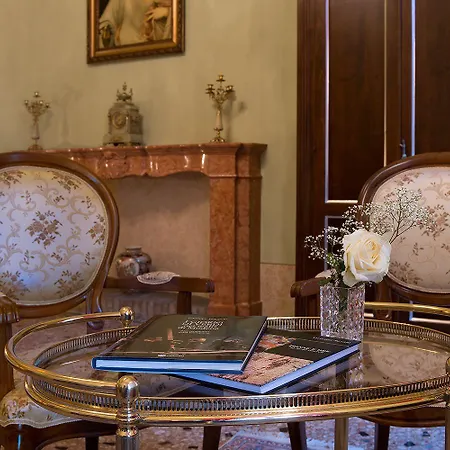 Salotto Delle Arti 4*