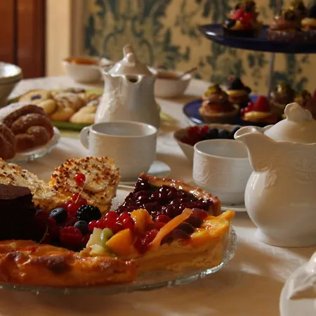 Salotto Delle Arti Gasthof 4*