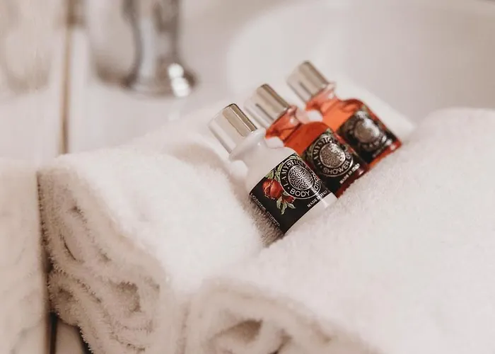 Salotto Delle Arti Πανσιόν 4*